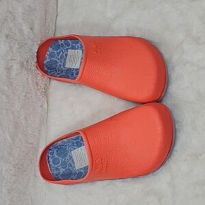 Coral/orange Gardening Rubber Putdoor Clogs Size 7/8